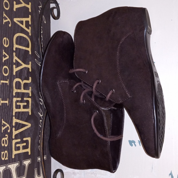 BROWN AEROSOLES BOOTIES - Picture 6 of 13